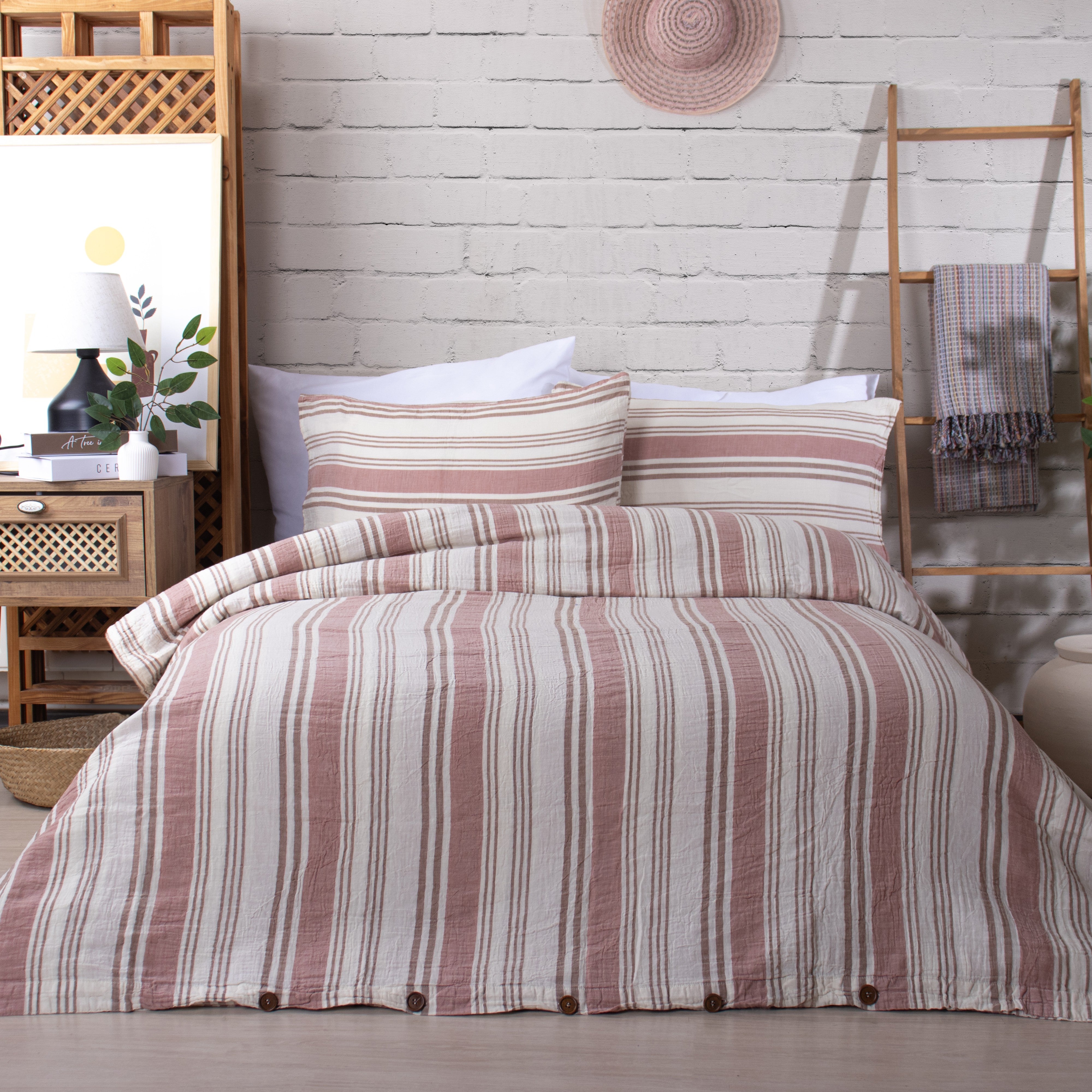 Elara Çizgili Nevresim Takımı