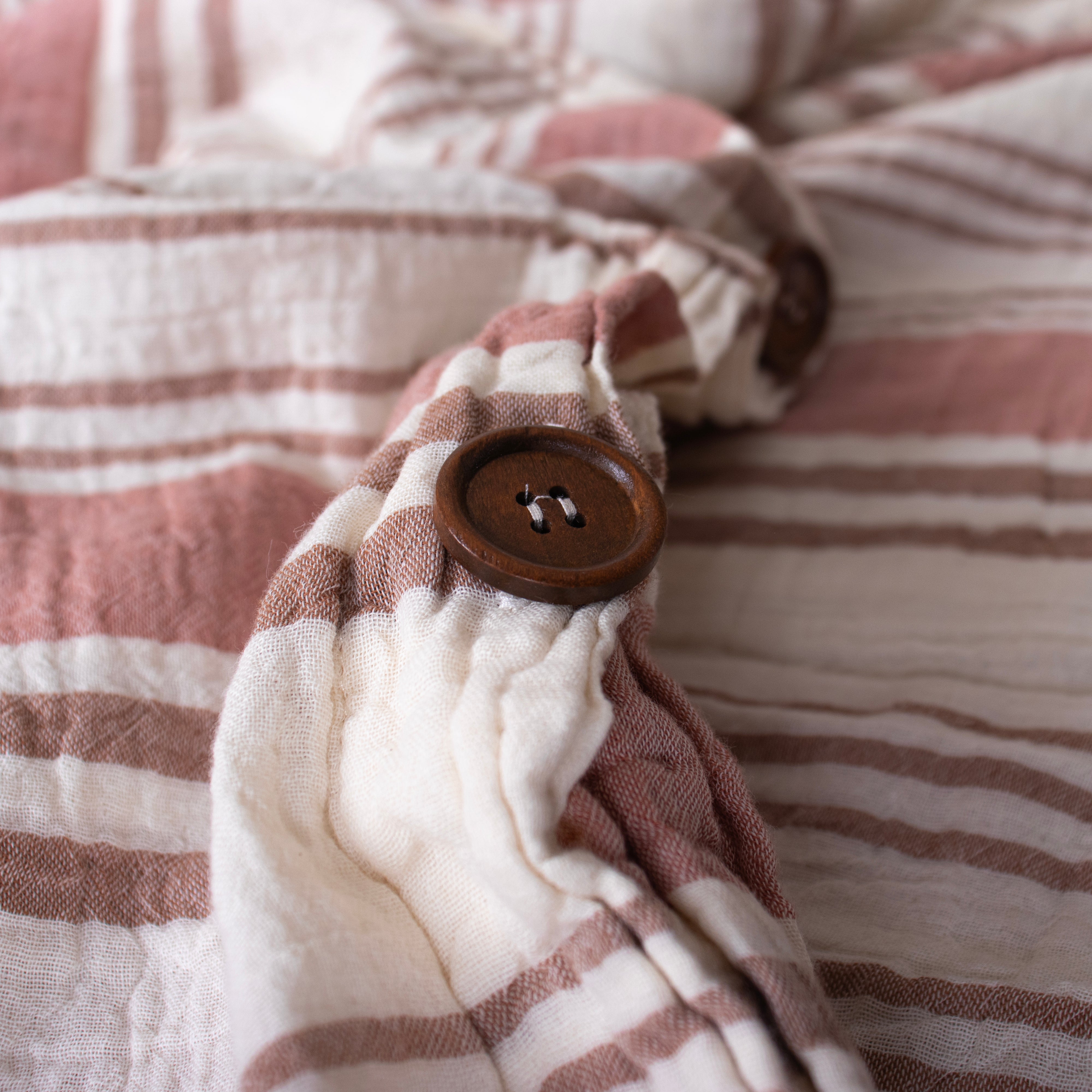 Elara Çizgili Nevresim Takımı